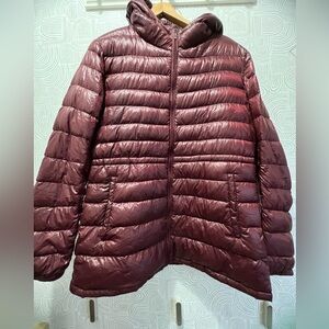 Uniqlo down packable puffer jacket